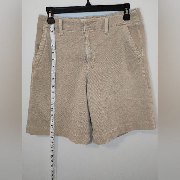 American Eagle Outfitters Khaki Flat Front Womens Shorts - Picture 4 of 11